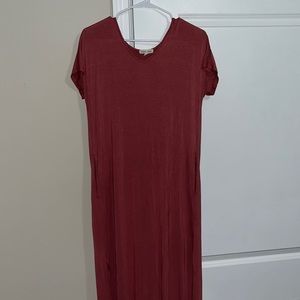 Mauve maxi dress with pockets and side slits